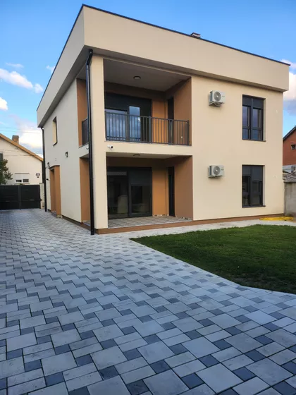 Kozaračka | 4zida.rs