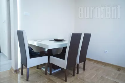 BLOK 22 | 4zida.rs