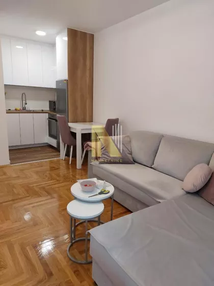 Bulevar Patrijarha Pavla (Somborski Bulevar) | 4zida.rs
