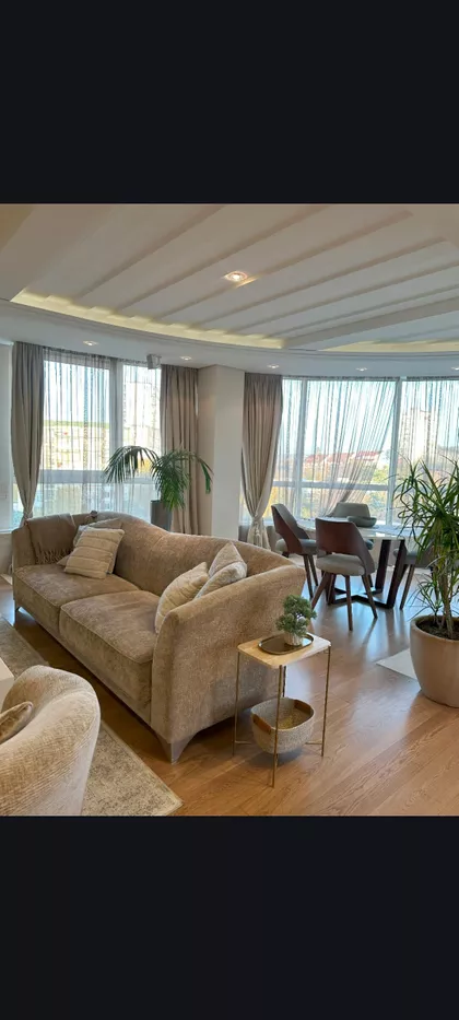 Banovo Brdo | 4zida.rs