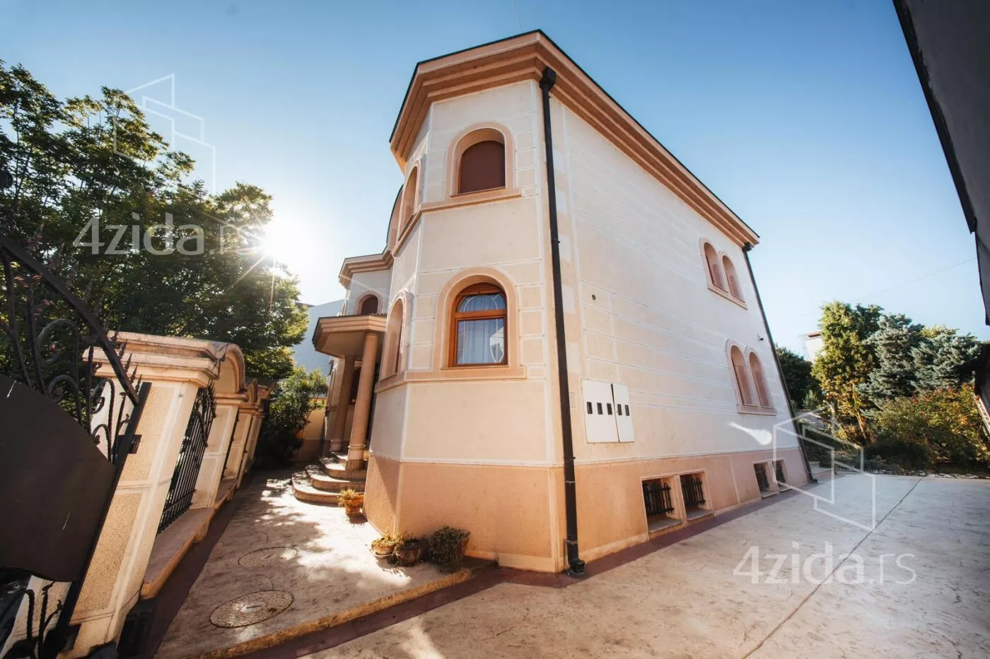 Kuća | 4zida