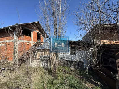 Rasputnica | 4zida.rs