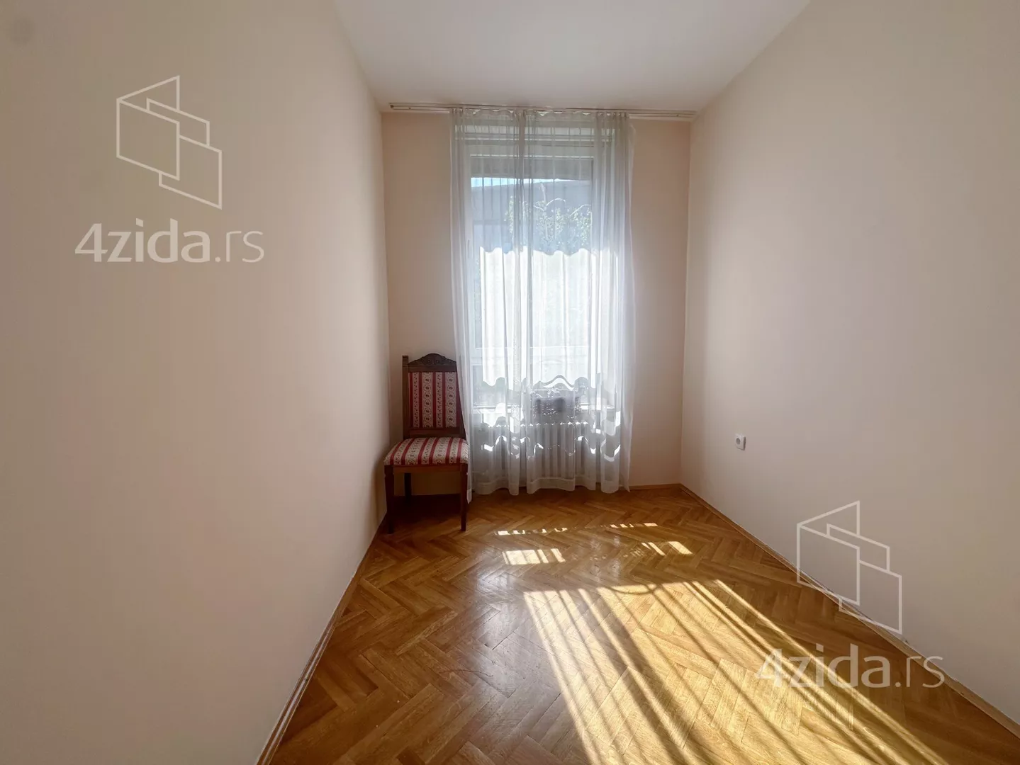 Kancelarija | 4zida