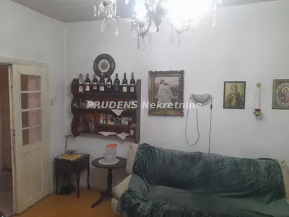 Obrež | 4zida.rs