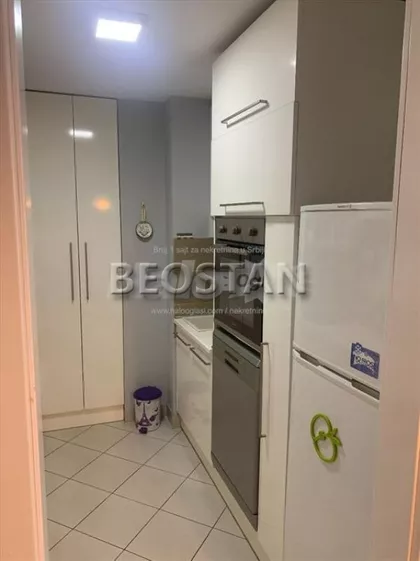 Bulevar Arsenija Carnojevica | 4zida.rs