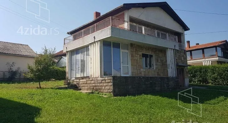 Kuća | 4zida