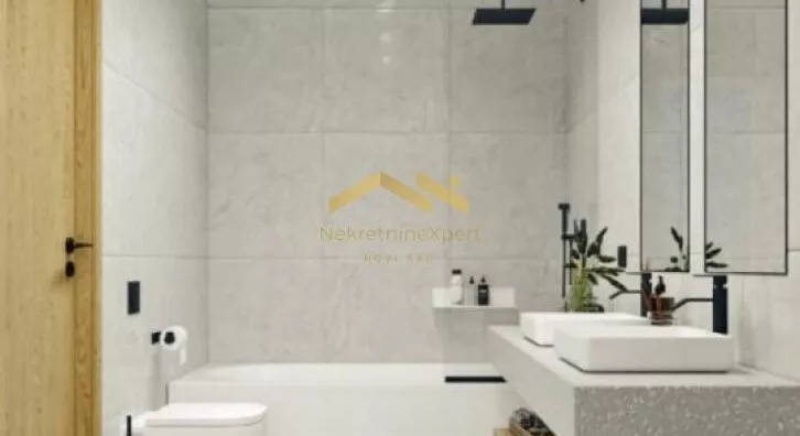 Šestosoban stan | 4zida