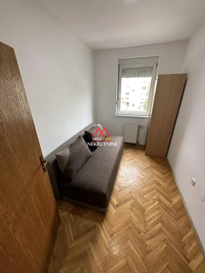 Dr Svetislava Kasapinovića | 4zida.rs