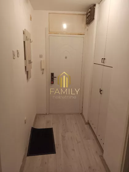 Bulevar Cara Lazara | 4zida.rs