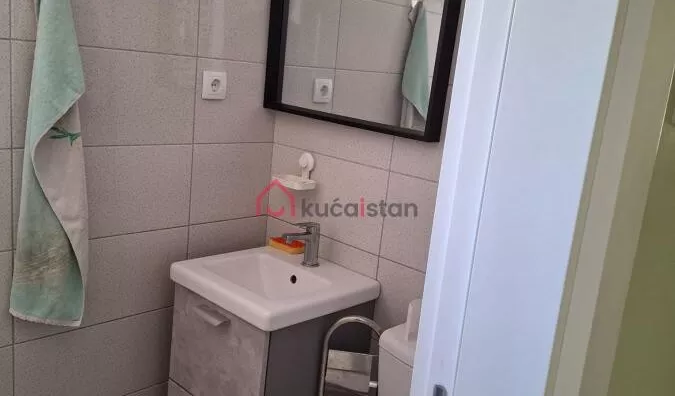 Osmosoban stan | 4zida