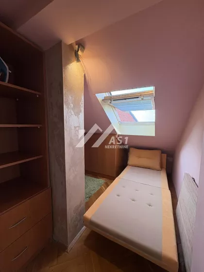 Hadži Ruvimova | 4zida.rs