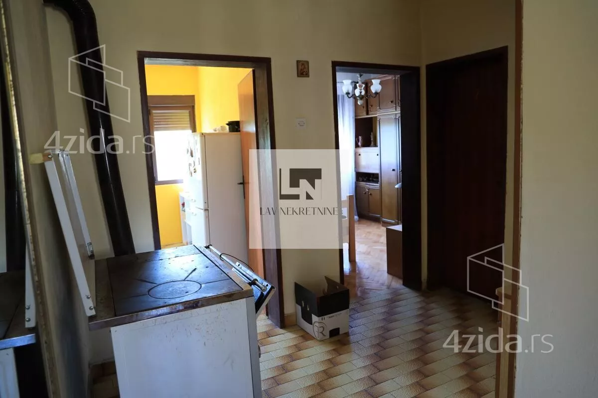 Kuća | 4zida