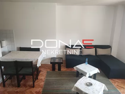 Trg Svetog Save | 4zida.rs