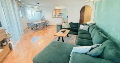 Stari Grad | 4zida.rs