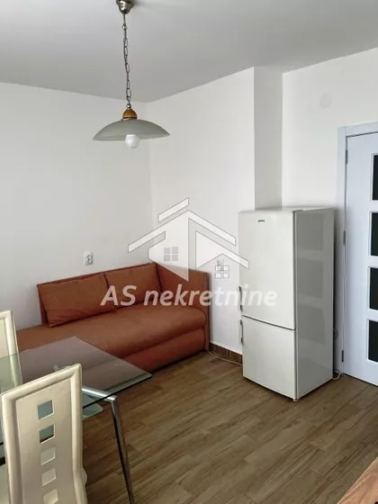 Autokomanda | 4zida.rs