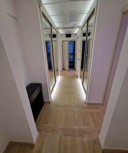 Velisava Vulovića bb | 4zida.rs