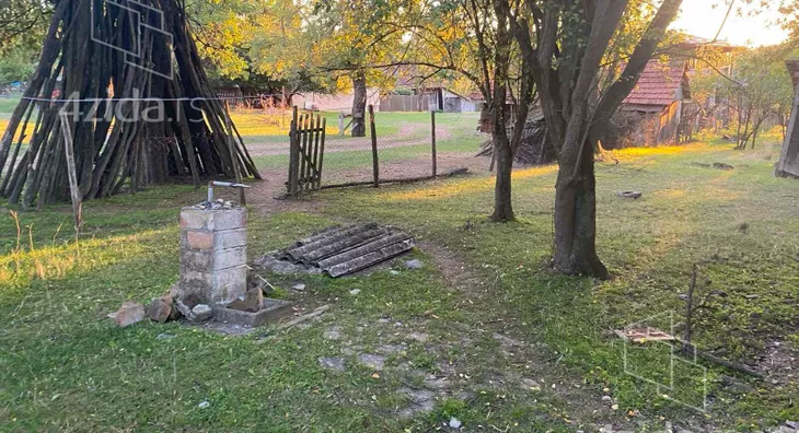 Poljoprivredno zemljište | 4zida