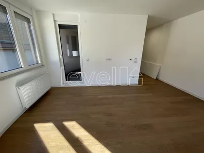 Južni Telep | 4zida.rs