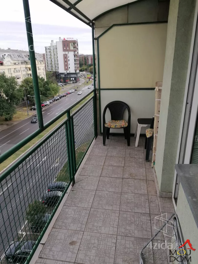 Garsonjera | 4zida