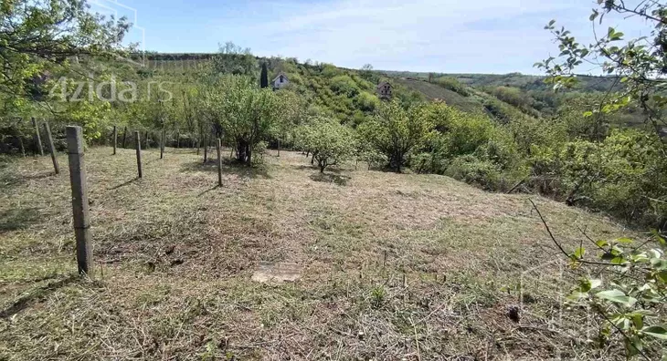 Poljoprivredno zemljište | 4zida