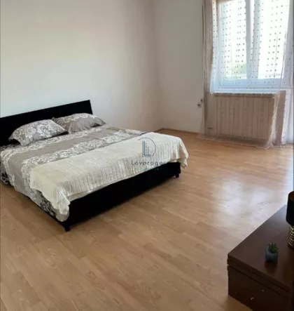 Dušana Radovića | 4zida.rs