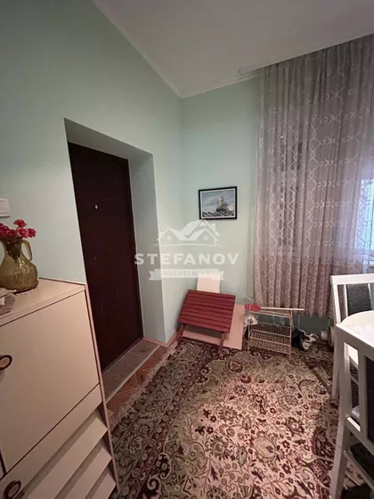 Lesnina | 4zida.rs