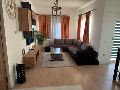 Sterijina 49 | 4zida.rs