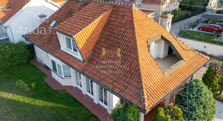 Kuća | 4zida