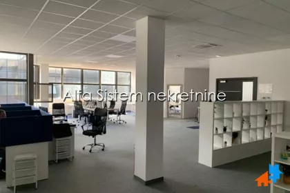 Blok 11c - Stari Merkator | 4zida.rs