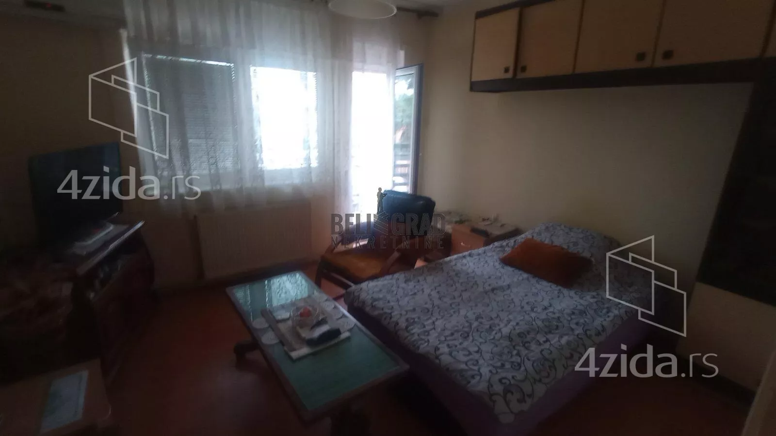 Šestosoban stan | 4zida