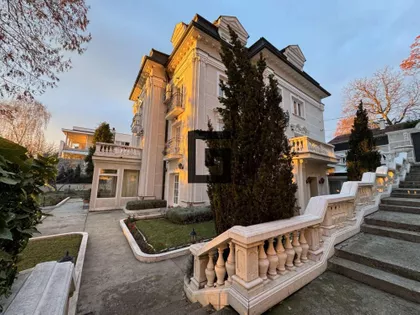 Tolstojeva | 4zida.rs