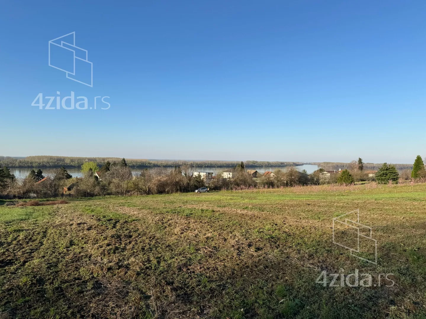 Građevinsko zemljište | 4zida