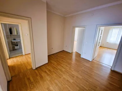 Dubljanska 33 | 4zida.rs