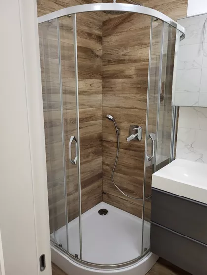 Heroja Pinkija 33 | 4zida.rs