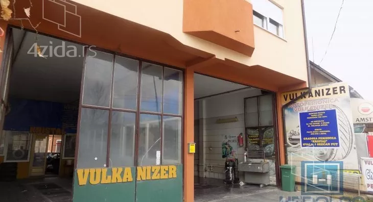 Poslovni prostor | 4zida