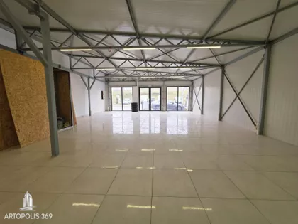 Mali Mokri Lug | 4zida.rs