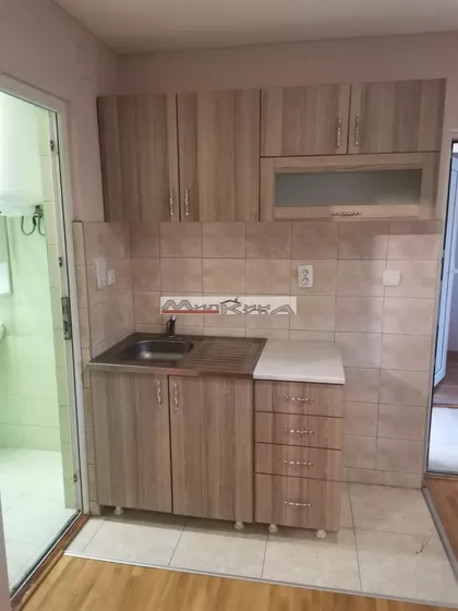 Višnjička Banja | 4zida.rs