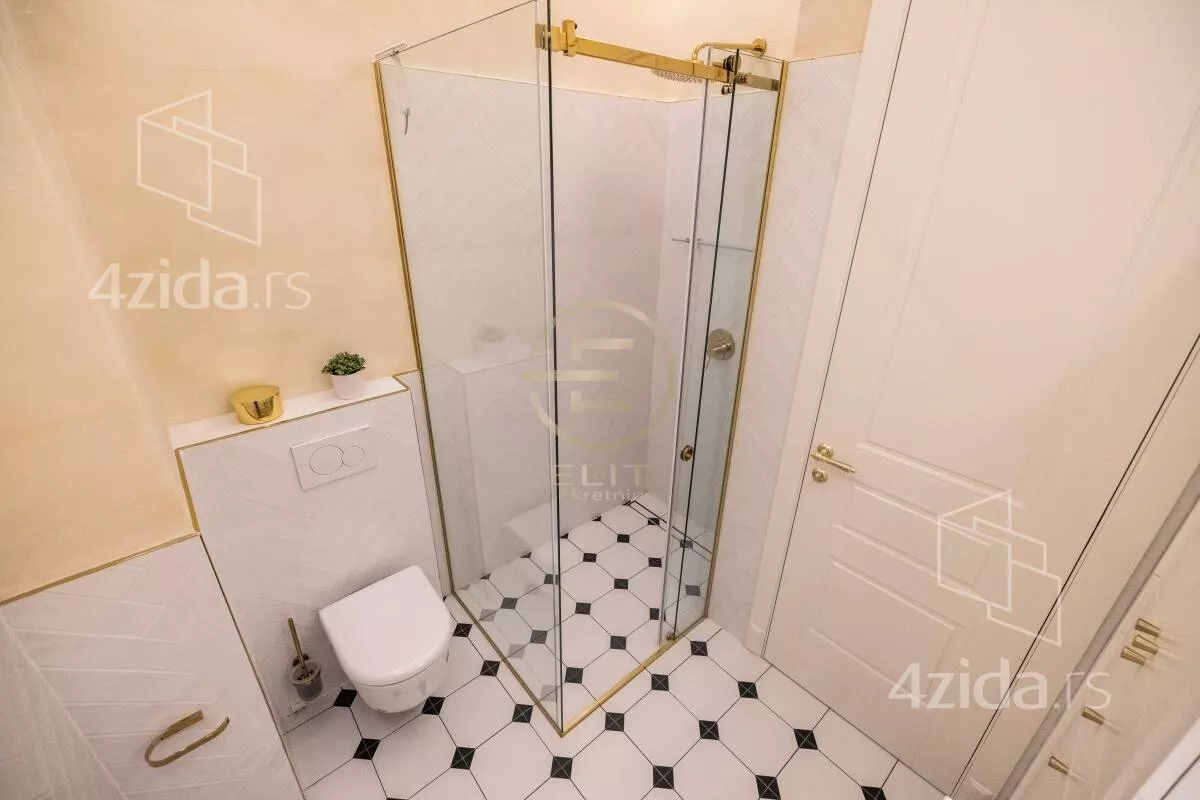 Petosoban stan | 4zida