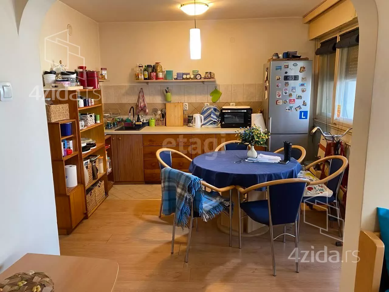 Dvoiposoban stan | 4zida