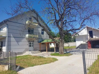 Pasi poljana | 4zida.rs