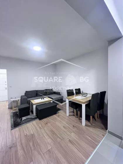 Kolumbova | 4zida.rs