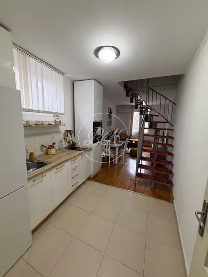 Sitnička | 4zida.rs