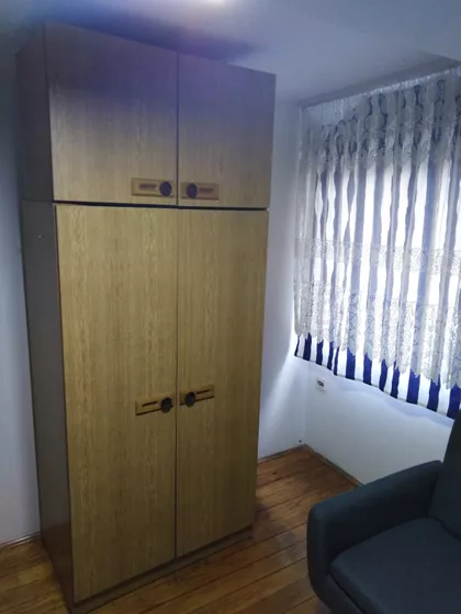 Peka Pavlovića 11 | 4zida.rs