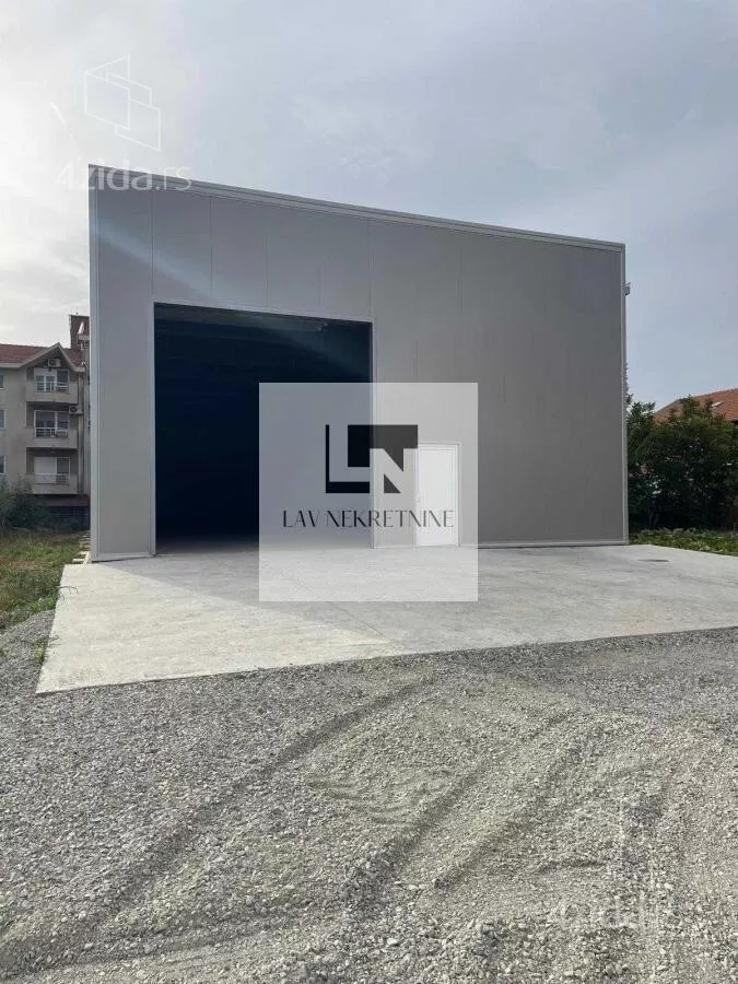 Poslovni prostor | 4zida