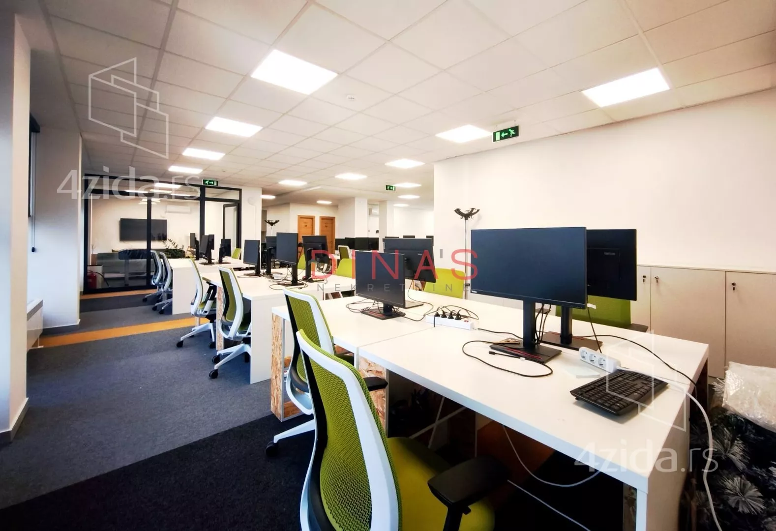 Poslovni prostor | 4zida