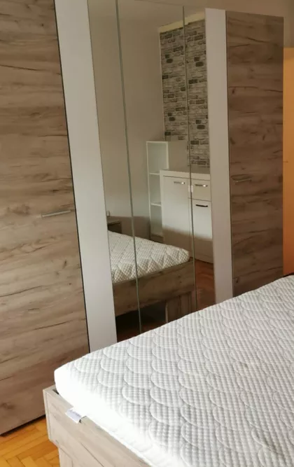 Lovre Bračuljevića 45 | 4zida.rs