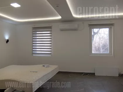 HRAM SVETOG SAVE | 4zida.rs