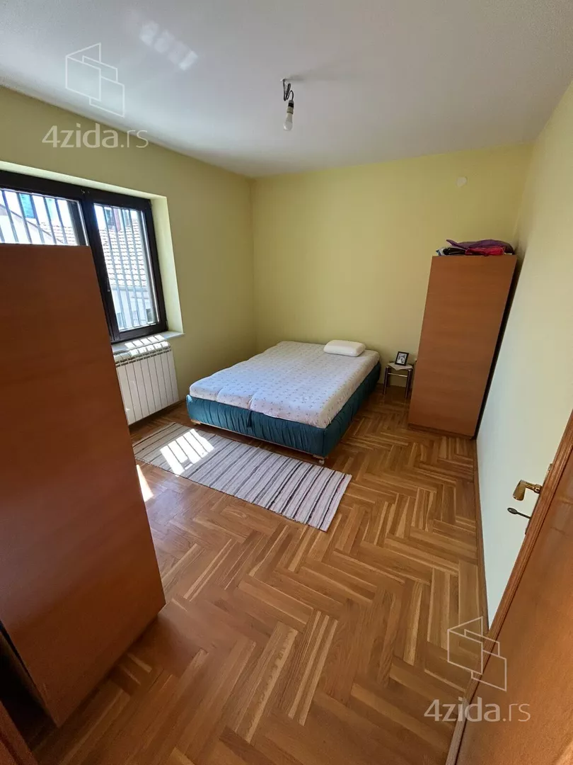 4-etažna kuća | 4zida