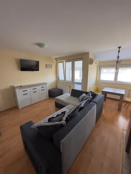 Park Svetog Save | 4zida.rs