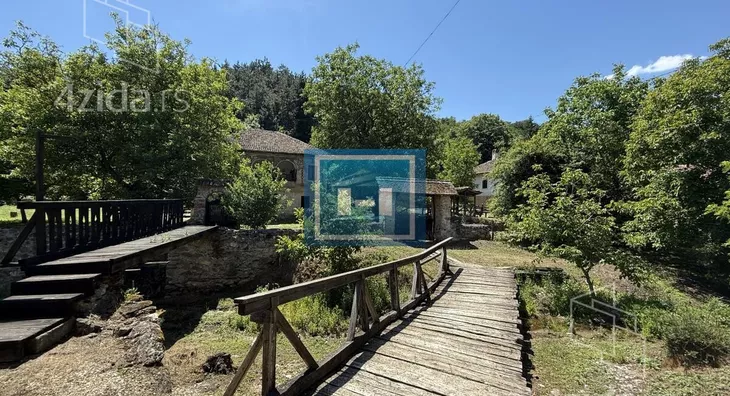 Kuća | 4zida